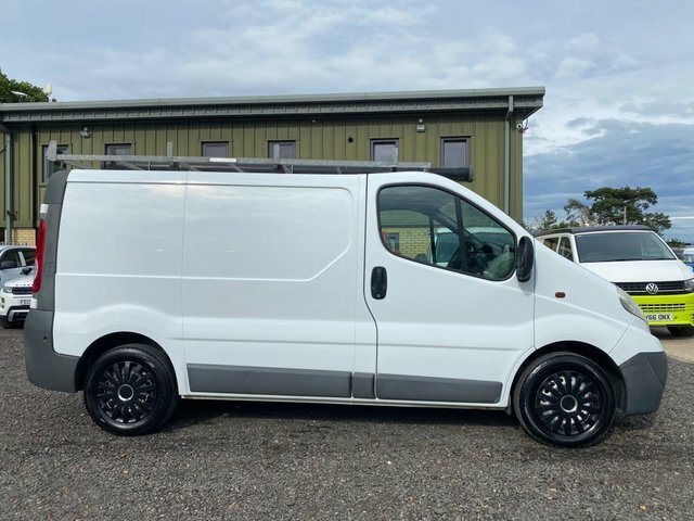 Vauxhall Vivaro 2.0 Cdti Sportive Panel Van Swb Silver #20