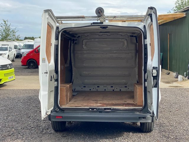 Vauxhall Vivaro 2.0 Cdti Sportive Panel Van Swb Silver #36