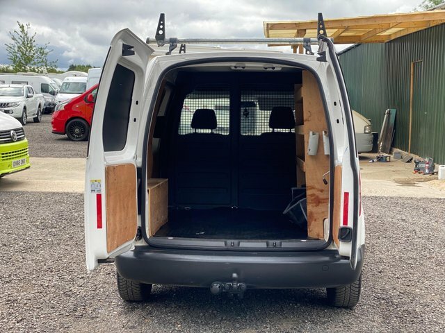 Volkswagen Caddy 1.6 Tdi 102Ps Startline Van White #10