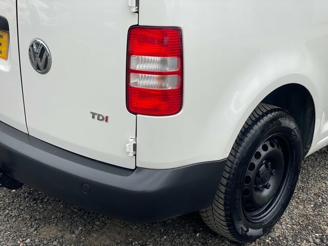 Volkswagen Caddy 1.6 Tdi 102Ps Startline Van White #27