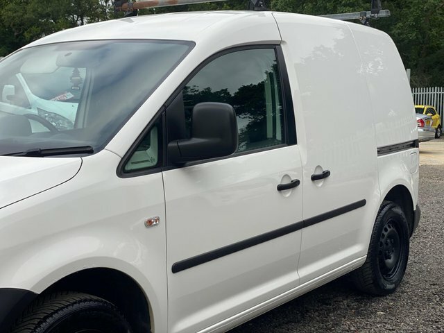 Volkswagen Caddy 1.6 Tdi 102Ps Startline Van White #24