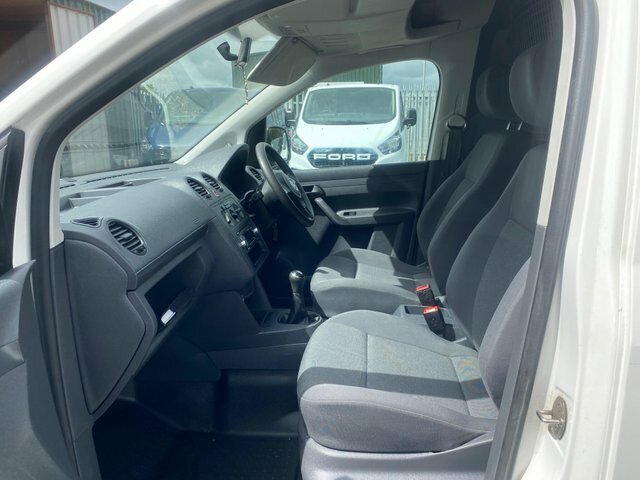 Volkswagen Caddy 1.6 Tdi 102Ps Startline Van White #43