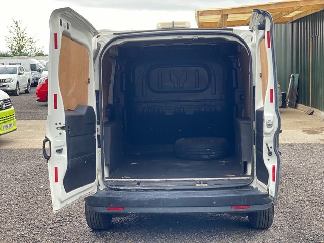 Fiat Doblo 1.3 Multijetii Panel Van L1 H1 E White #9