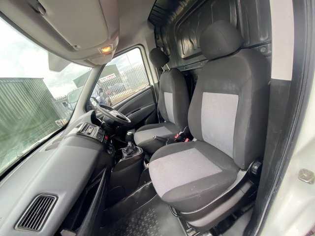 Fiat Doblo 1.3 Multijetii Panel Van L1 H1 E White #15