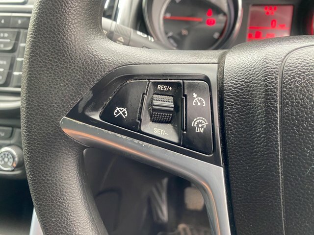 Vauxhall Zafira Tourer Cdti Ecoflex Tech Line Silver #37