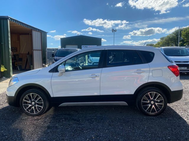 Suzuki SX4 S Cross S-cross Red #15