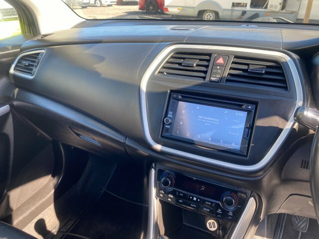 Suzuki SX4 S Cross S-cross Red #30