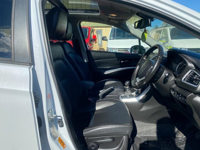 Suzuki SX4 S Cross S-cross Red #27