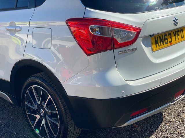 Suzuki SX4 S Cross S-cross Red #22