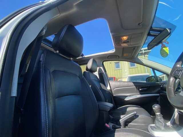 Suzuki SX4 S Cross S-cross Red #29