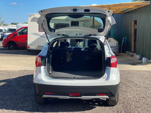 Suzuki SX4 S Cross S-cross Red #10
