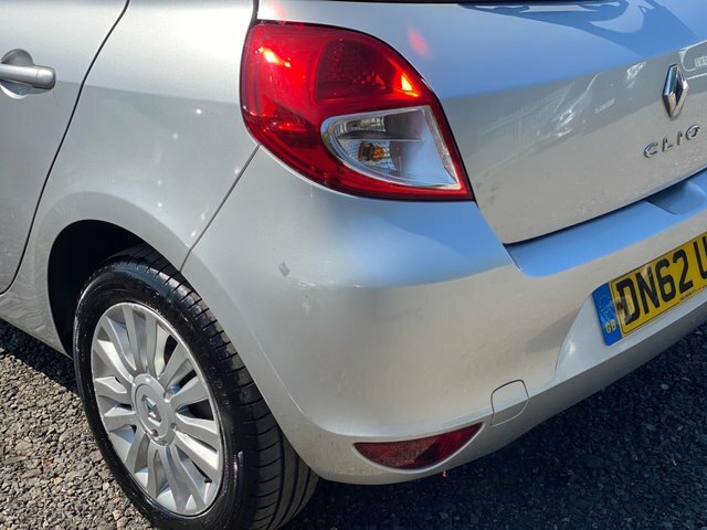 Renault Clio 1.2 16V Dynamique Tomtom Beige #22