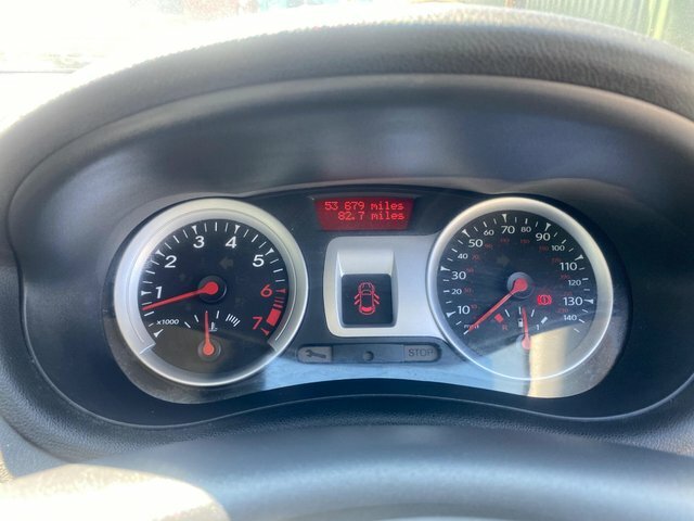 Renault Clio 1.2 16V Dynamique Tomtom Beige #6