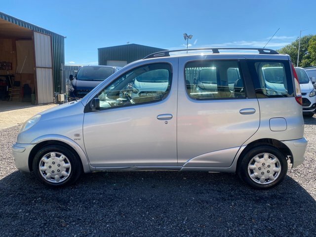 Toyota Verso 1.3 Vvt-i T3 Silver #3