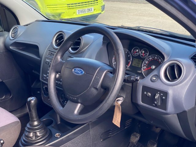 Ford Fiesta Hatchback 1.6 Zetec S 200606 Black #5