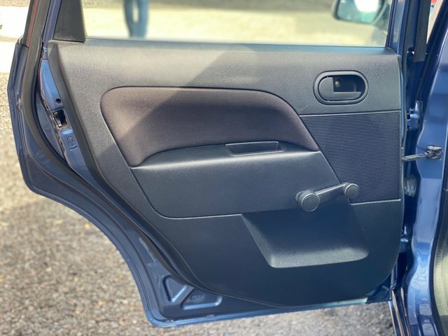 Ford Fiesta Hatchback 1.6 Zetec S 200606 Black #41