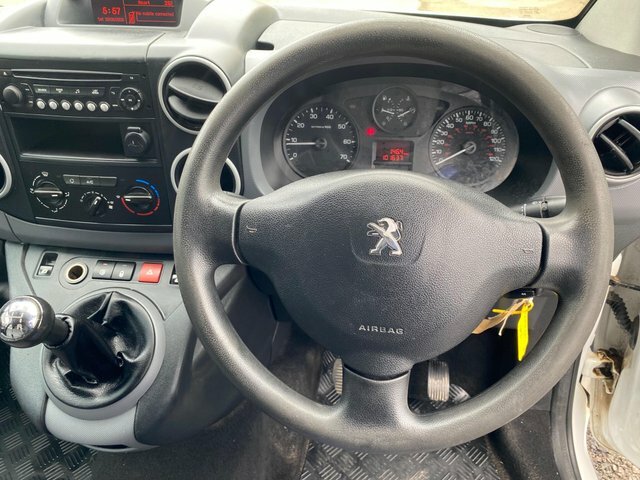 Peugeot Partner Estate Blue #9