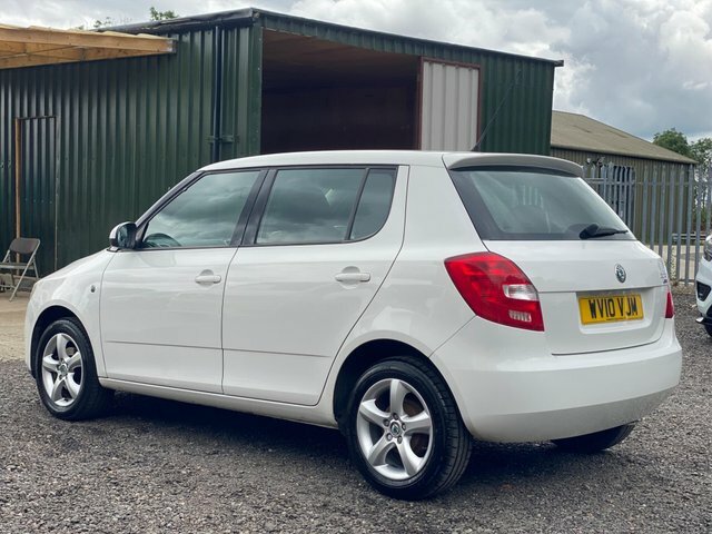 Skoda Fabia 1.4 16V 2 White #3