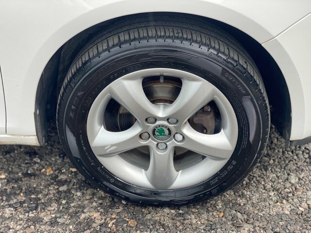 Skoda Fabia 1.2 Se Euro 5 Red #17