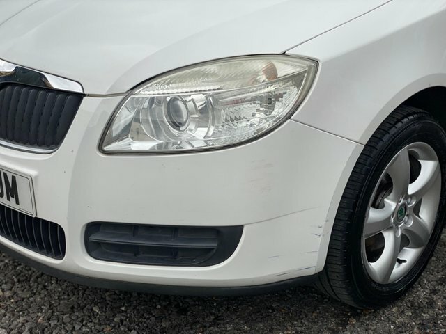 Skoda Fabia 1.2 Se Euro 5 Red #24
