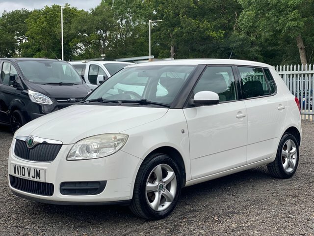 Skoda Fabia 1.4 16V 2 White #2