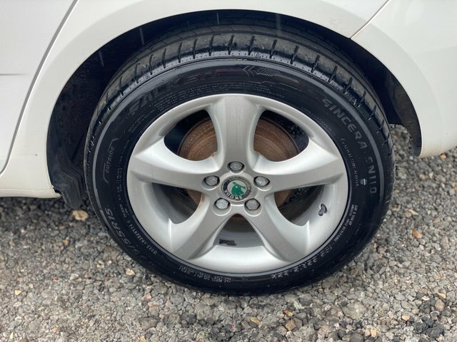 Skoda Fabia 1.2 Se Euro 5 Red #52