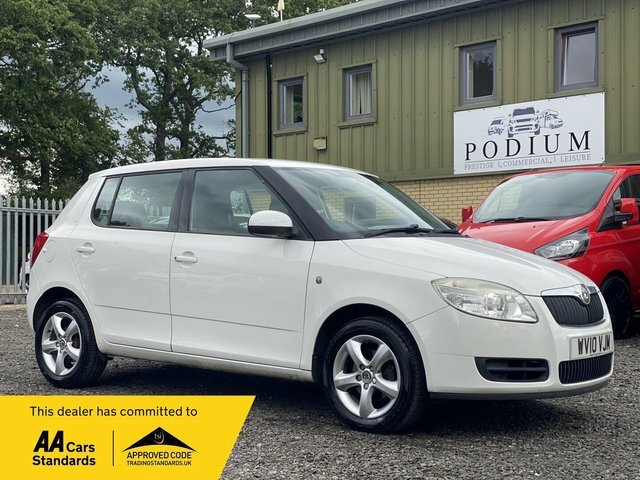Skoda Fabia 1.4 16V 2 White
