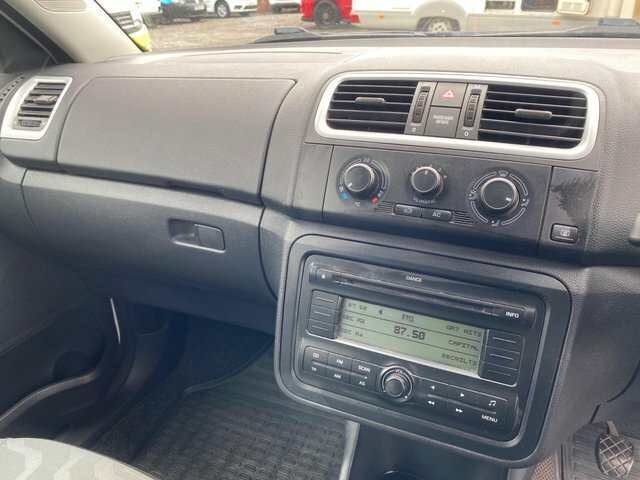 Skoda Fabia 1.2 Se Euro 5 Red #9