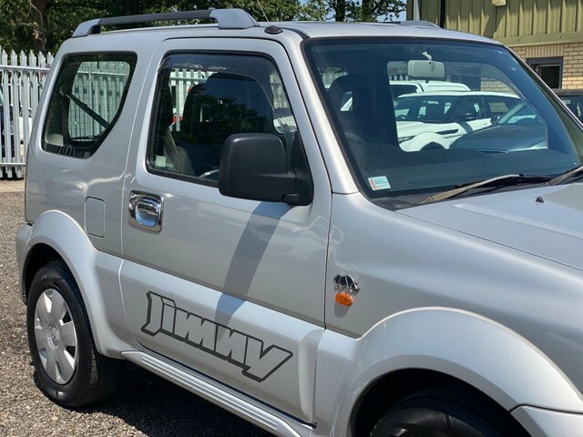Suzuki Jimny 1.3 Mode Red #23