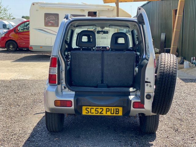 Suzuki Jimny 1.3 Mode Red #11