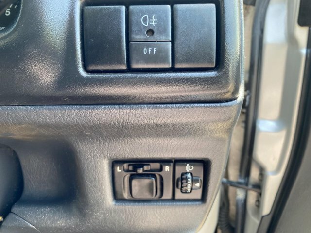Suzuki Jimny 1.3 Mode Red #36