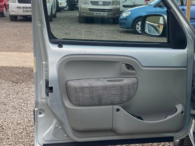 Renault Kangoo Kangoo Sl19dci 70 Euro 3 White #53