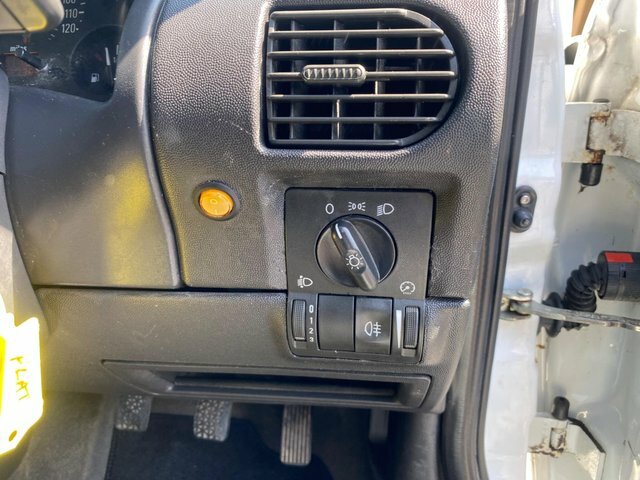 Vauxhall Combo 1.3L Se White #35