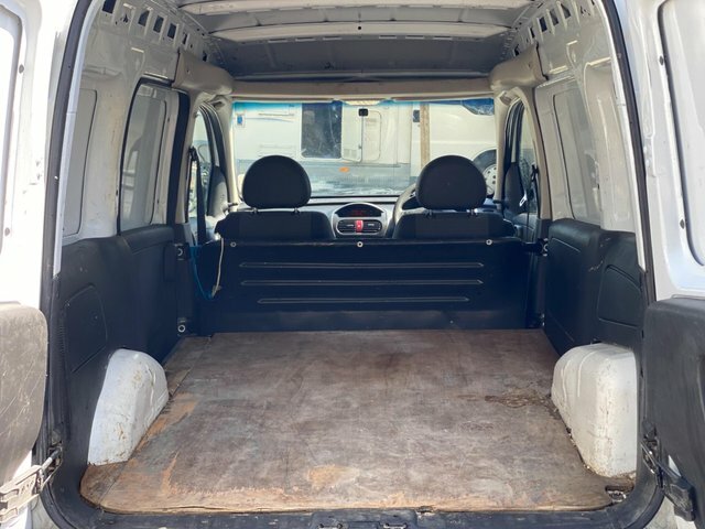 Vauxhall Combo 1.3L Se White #10