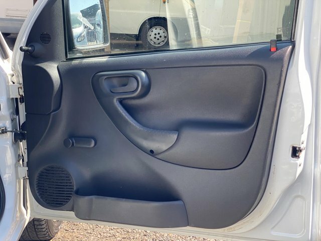 Vauxhall Combo 1.3L Se White #36
