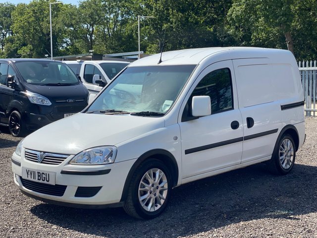 Vauxhall Combo 1.3 Cdti 1700 Ecoflex 16V Se White #2