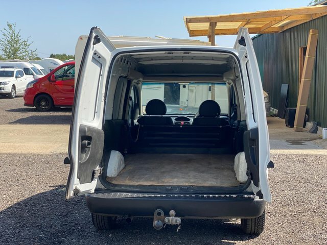 Vauxhall Combo 1.3L Se White #9