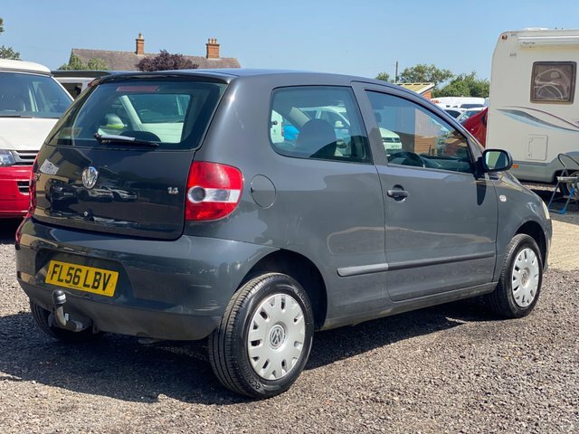 Volkswagen Fox 1.4 16V Urban Fox Euro 4 Grey #4