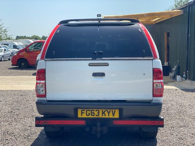 Toyota HILUX Invincible 4X4 D-4d Double Silver #22