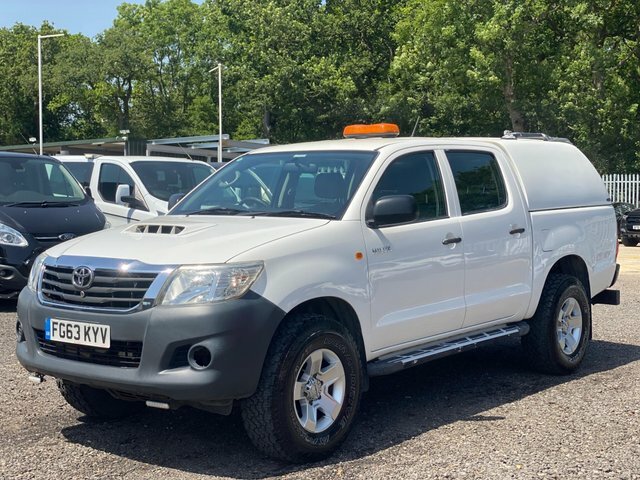Toyota HILUX Invincible 4X4 D-4d Double Silver #2