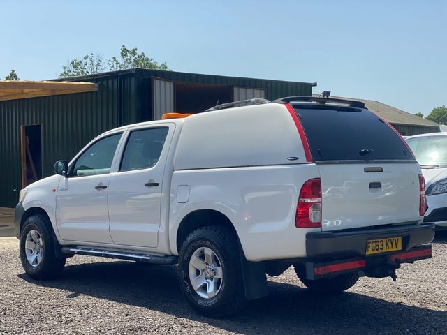 Toyota HILUX Invincible 4X4 D-4d Double Silver #3
