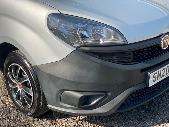 Fiat Doblo Doblo 16V Tecnico Multijet II White #25