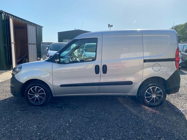 Fiat Doblo Doblo 16V Tecnico Multijet II White #22