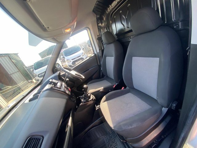Fiat Doblo Doblo 16V Tecnico Multijet II White #19