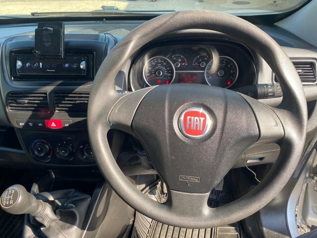 Fiat Doblo Doblo 16V Tecnico Multijet II White #8