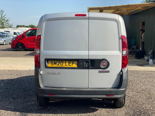 Fiat Doblo Doblo 16V Tecnico Multijet II White #23