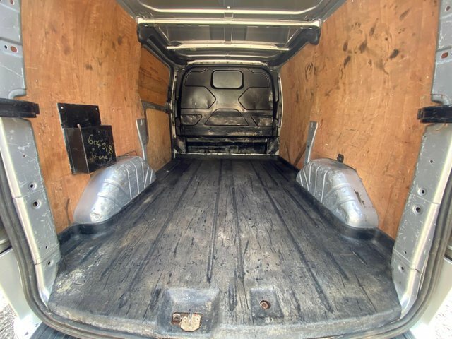 Ford Transit Custom Custom 2.2 290 Sport Pv 153 Bhp Red #19