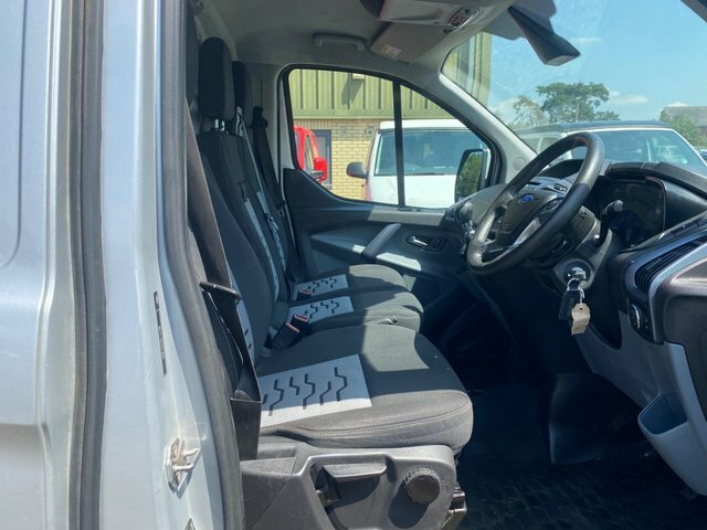 Ford Transit Custom Custom 2.2 290 Sport Pv 153 Bhp Red #14