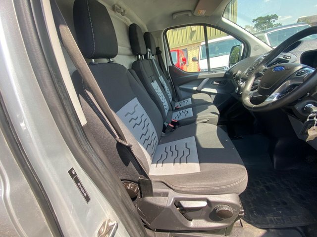 Ford Transit Custom Custom 2.2 290 Sport Pv 153 Bhp Red #5