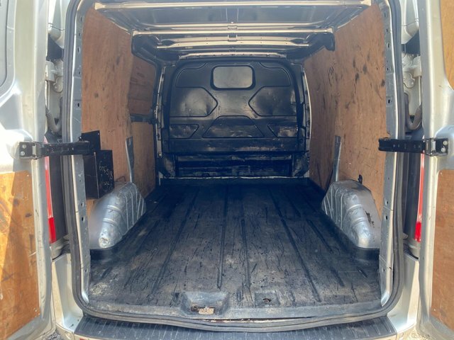 Ford Transit Custom Custom 2.2 290 Sport Pv 153 Bhp Red #18